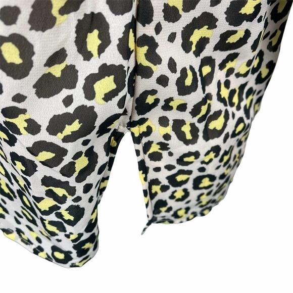 Nanette Lepore Blouse Size S Pink Leopard Print Keyhole Back Ruffle Cuffs NEW - Picture 4 of 8